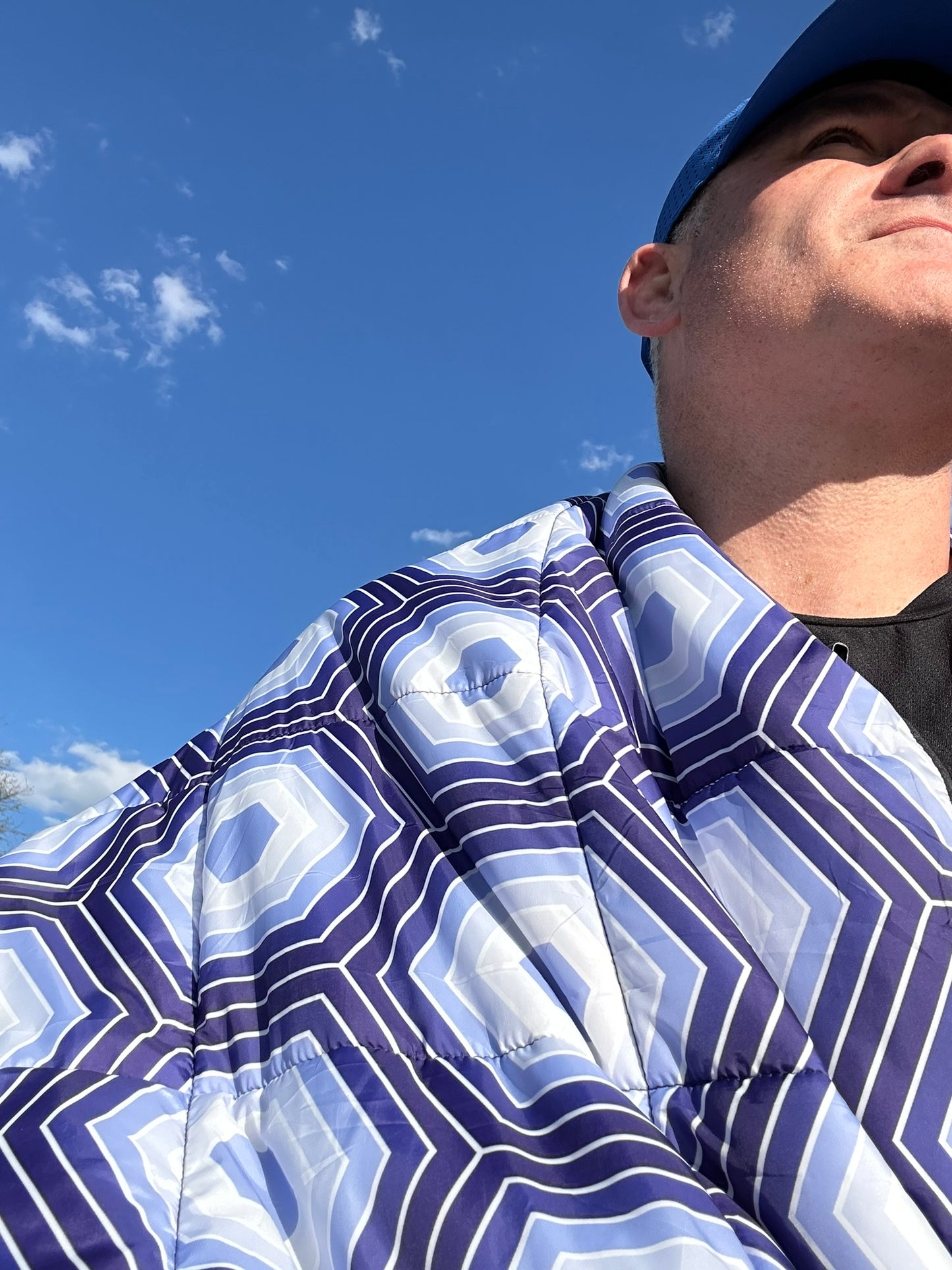 Wearable Weatherproof Blanket (Artic Hex)